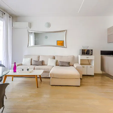 Le Mozart By Interhome アパート *