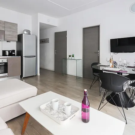 Le Mozart By Interhome