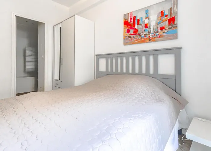 Le Mozart By Interhome